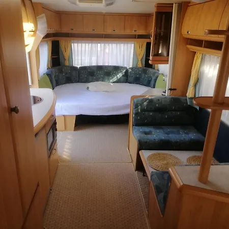 Campsite каравана сий-я-на *